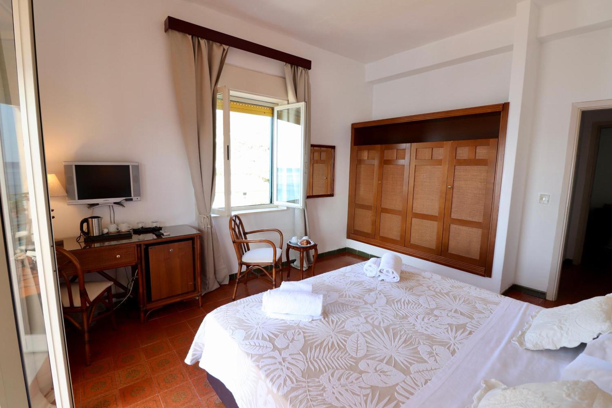 Park Hotel Silemi Letojanni Szoba fotó